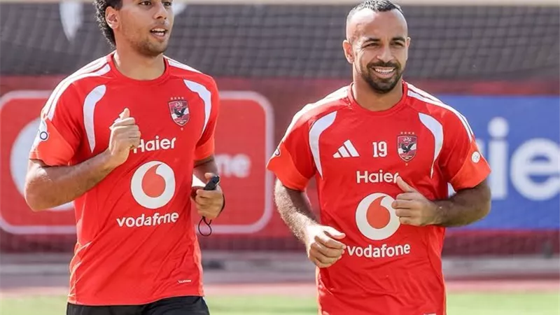 الأهلي يواصل تدريباته دون راحة استعدادًا لمواجهة سموحة