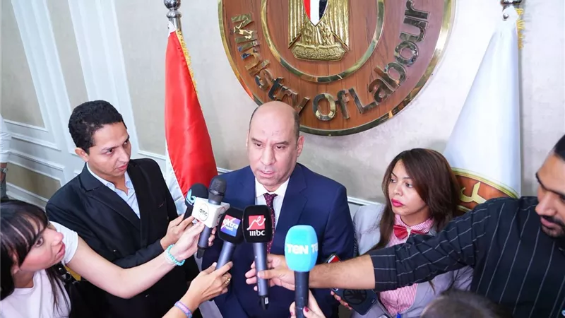 وزير العمل: انخفاض نسبة البطالة من 13% عام 2014 إلى 5.8% الآن