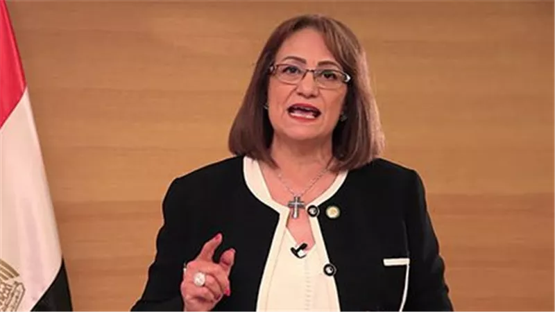 نادية هنري: «لا أطالب بلقب.. رسالتي ألا نمحو تاريخ الإنسان من البطاقة»|خاص
