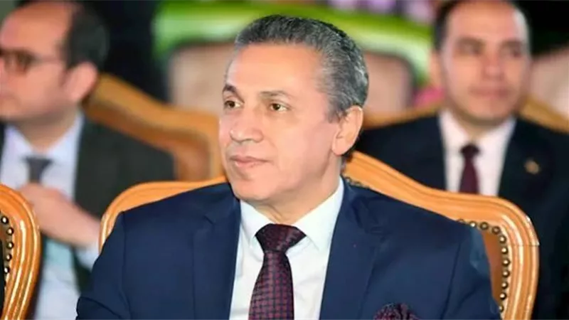 رضا عبد السلام يهاجم مقترح استخدام أصول قناة السويس في سداد الدين المحلي