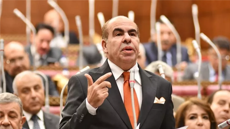 الهضيبي يسأل: لماذا لم تتغير خريطة السكان رغم إنشاء 49 مدينة جديدة؟