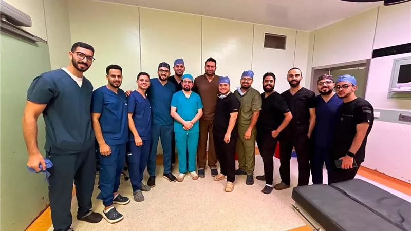 مستشفى كفر الشيخ الجامعي يستخدم الصمغ الطبي لعلاج دوالي الساقين
