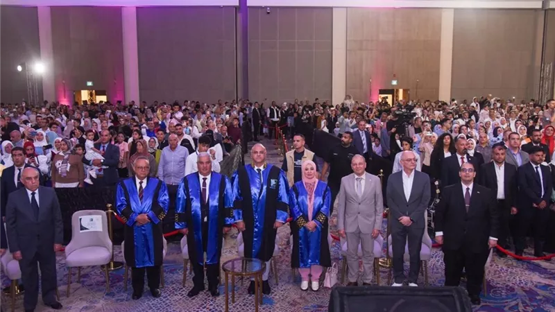 جامعة برج العرب التكنولوجية تحتفل بتخرج أول دفعة وتبدأ مرحلة جديدة