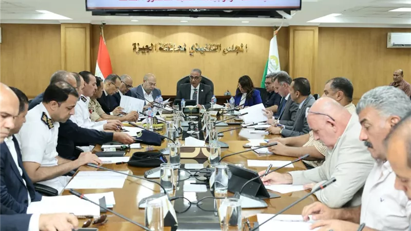 محافظ الجيزة: صيانة شاملة ورفع كفاءة 54 مدرسة بتكلفة 310 ملايين جنيه 