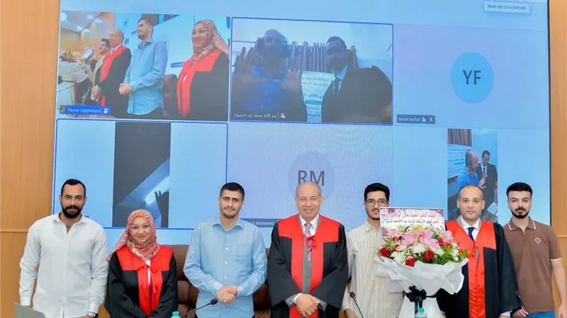  جامعة المنصورة تمنح باحثًا فلسطينيًا الدكتوراه بامتياز مع مرتبة الشرف  