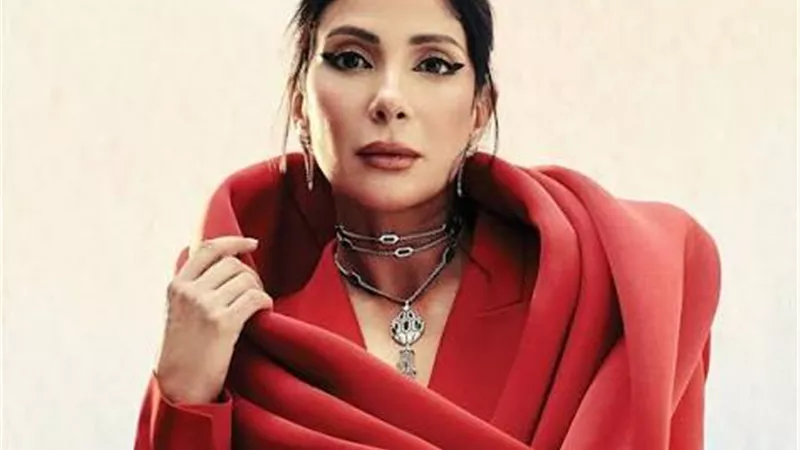 بعد أنباء الحجز على أموالها.. محامي منى زكي يكشف تفاصيل القضية