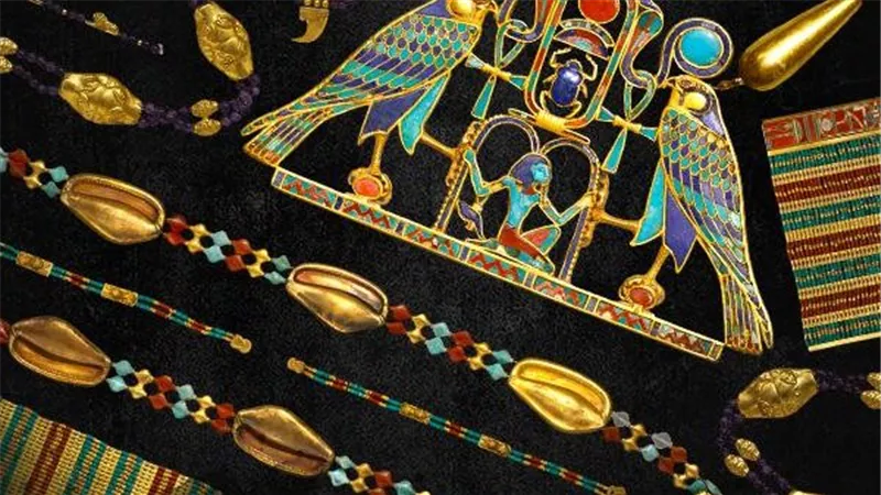 مكتبة الإسكندرية تطلق فيلم «سحر الحلي» لرصد لغة الذهب في مصر القديمة