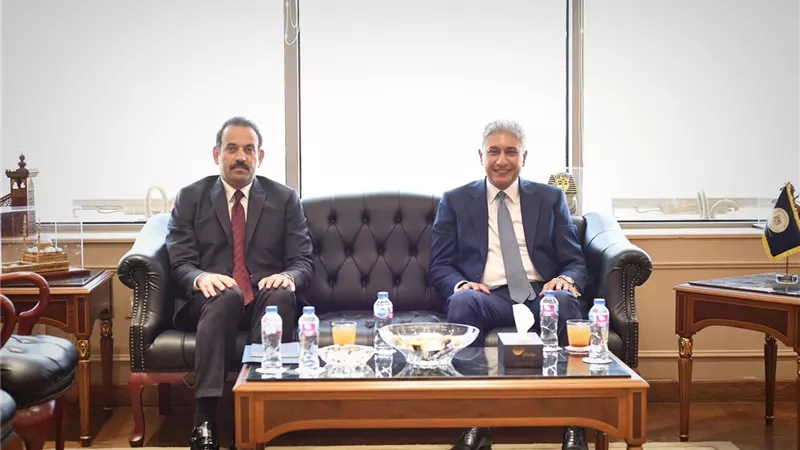 وزير السياحة يلتقي رئيس جهاز مستقبل مصر للتنمية المستدامة لبحث سبل التعاون