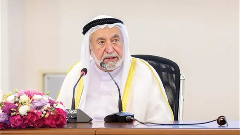 حاكم الشارقة يعتمد رفع الحد الأدنى للأجور إلى 20 ألف درهم شهريًا