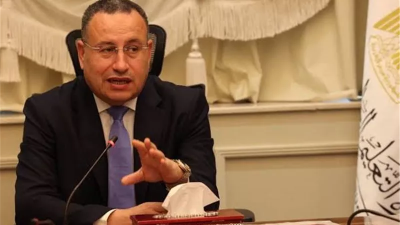 «مش ذنبنا إننا اتولدنا بره مصر».. مطالب بمقاعد جامعية حتى لو بالدولار|خاص
