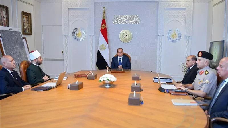 السيسي يتابع الموقف التنفيذي لإعادة إحياء وترميم المساجد والأضرحة التاريخي