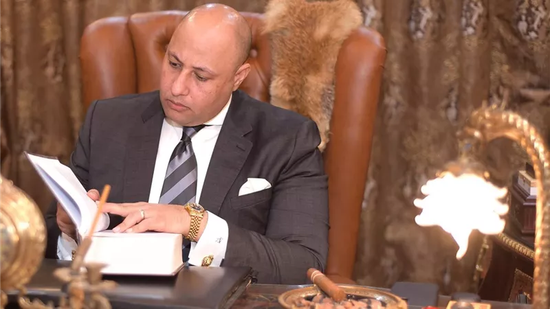 أشرف نبيل يوضح حقيقة إعلان الـ50 ألف جنيه: للمحامين فقط