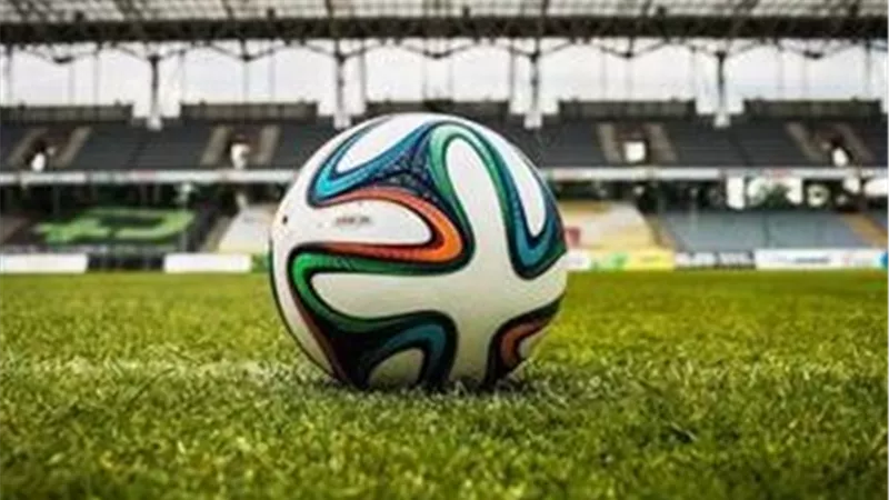 مواعيد مباريات اليوم الأحد والقنوات الناقلة.. طرابزون سبور ضد جنتشلربيرليج