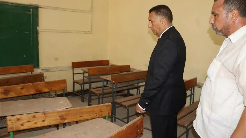  جولة مفاجئة لمحافظ القليوبية تكشف ملاحظات بمدارس كفر شكر وبنها