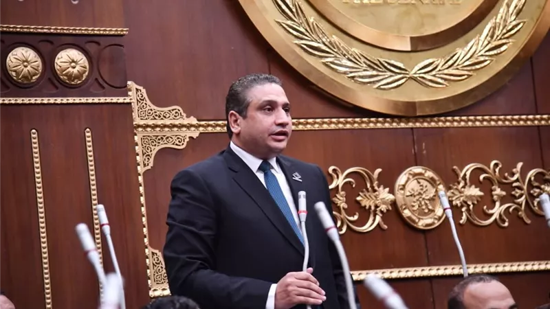نائب حزب الجبهة الوطنية عماد خليل عن أزمة جولة محافظ القليوبية 