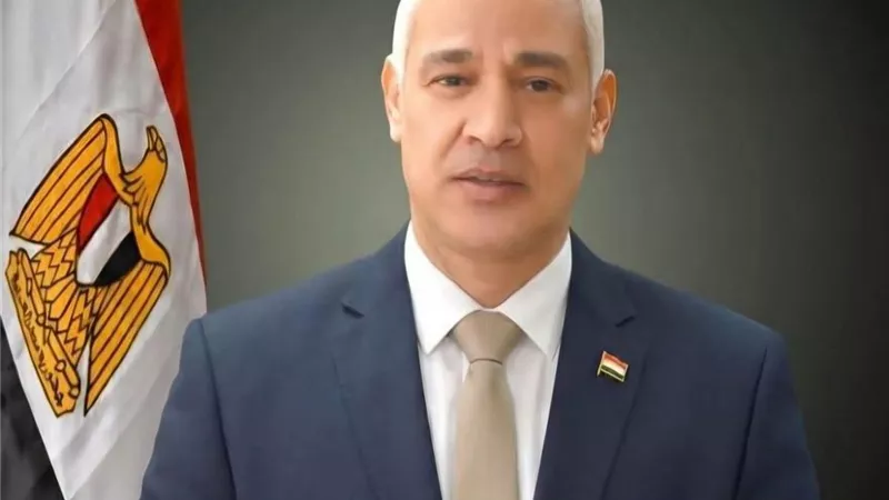 جامعة أسيوط تخصص رقم واتساب جديدًا لتلقي شكاوى المواطنين ومتابعة طلباتهم 