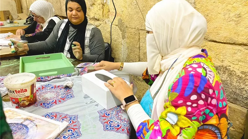 انطلاق الجزء العملي لورشة الديكوباج بوكالة الغوري 