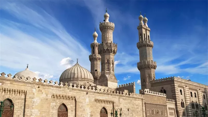 بعد واقعة خطأ التلاوة.. الأزهر يوضح طبيعة تمثيله في المؤتمرات الدينية