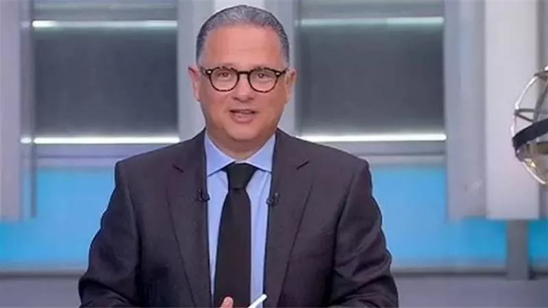 شريف عامر: وزارة التعليم لم تتخذ إجراءات ضد مديرة مدرسة كفر الجزار