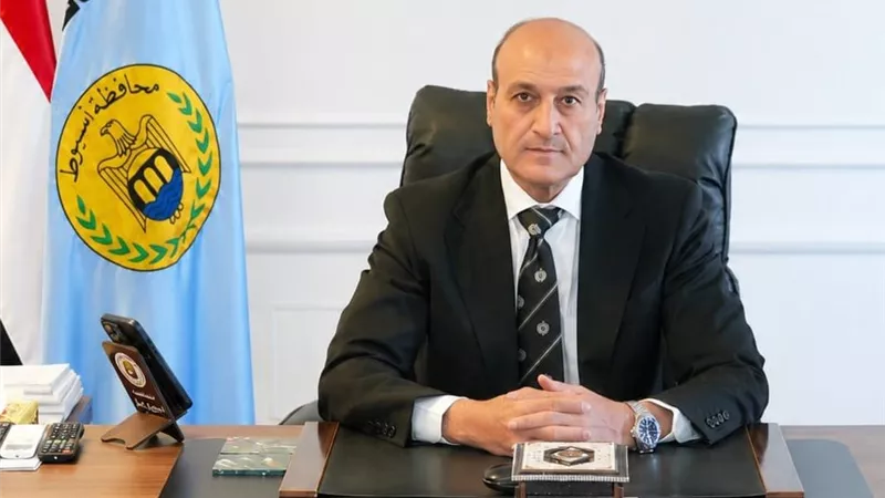 محمد علوان يهنئ فلاحي مصر بعيد الفلاح الـ74 ويشيد بدورهم بدعم الاقتصاد 