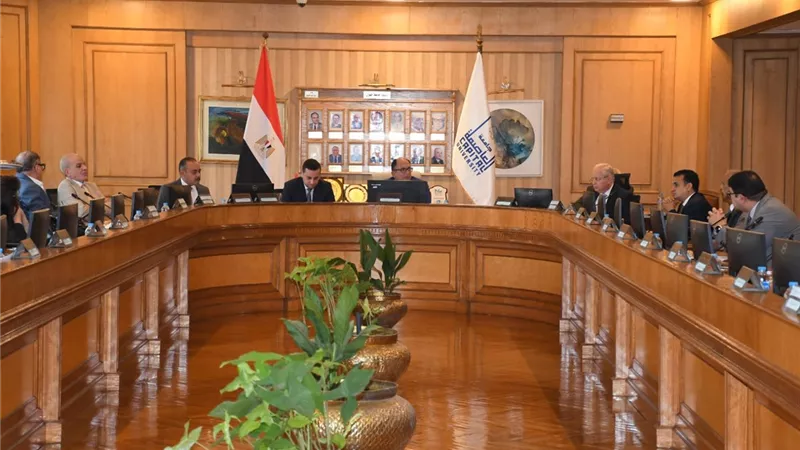 رئيس جامعة العاصمة: الوافدون سفراء للجامعة ونوفر لهم منظومة متكاملة