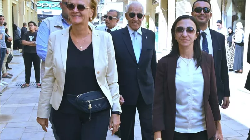 محافظ البحيرة وسفيرة الإتحاد الأوروبي تتفقدان عددًا من المواقع الأثرية برش