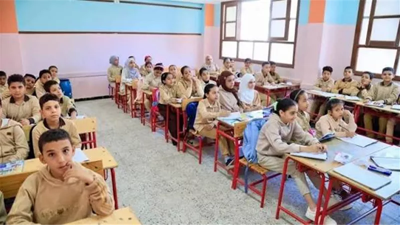التعليم تستعد لانطلاق العام الدراسي.. 2.5 مليون طالب و20 مدرسة بالقاهرة
