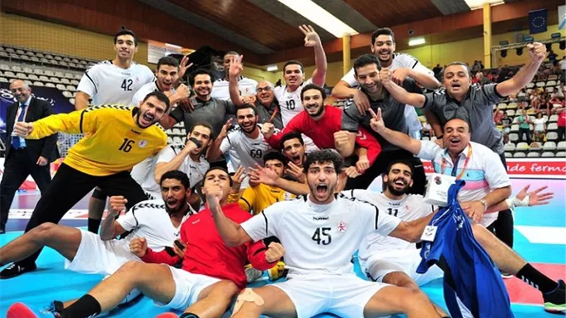 منتخب شباب كرة اليد يضرب موعدا مع تونس فى نهائى أفريقيا