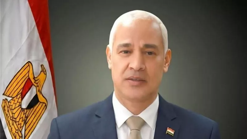 بالمستندات.. نتائج الطلاب الوافدين يهز «حقوق أسيوط».. والنيابة تحقق|خاص
