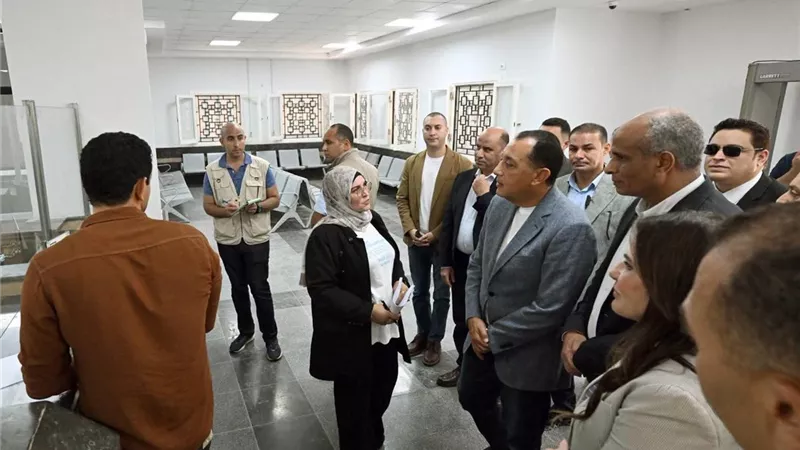 رئيس الوزراء يتفقد أحد مشروعات «حياة كريمة» لتطوير الخدمات بكفر الشيخ