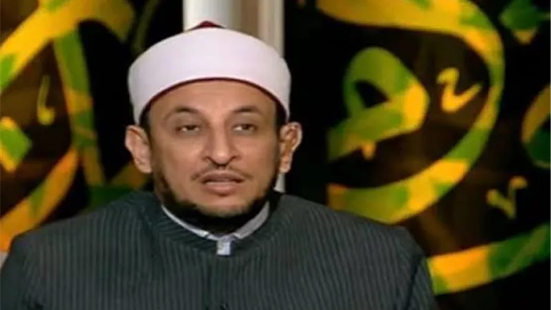 رمضان عبدالمعز|اقرأ رسالة واضحة.. العلم أساس نهضة الأمم والمعلم صاحب رسالة