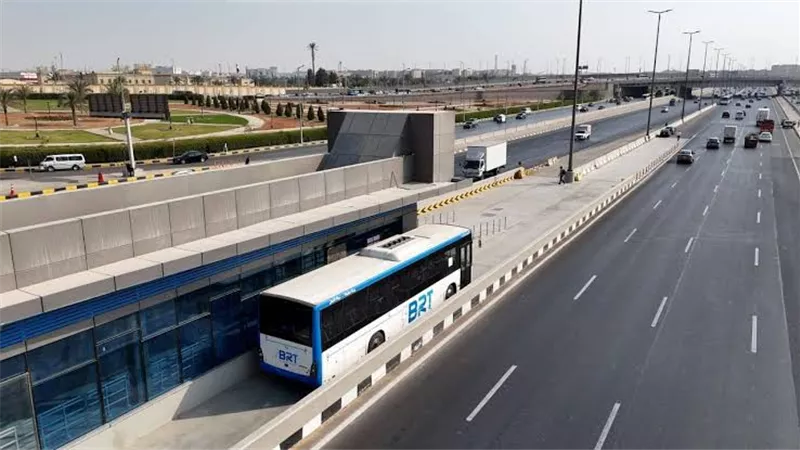 قبل بدء الدراسة.. الأتوبيس الترددي يعلن أسعار اشتراكات الطلاب لعام 2026