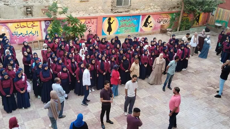 محافظ الجيزة يتابع انطلاق الدراسة ويشدد على جاهزية المدارس