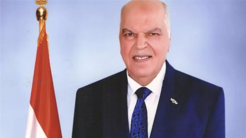 نقيب المعلمين يوجه رسالة للمعلمين فى أول يوم دراسة