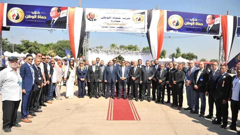 حماة الوطن مع الناس.. «أهلاً مدارس» في جميع المحافظات لتخفيف الأعباء 
