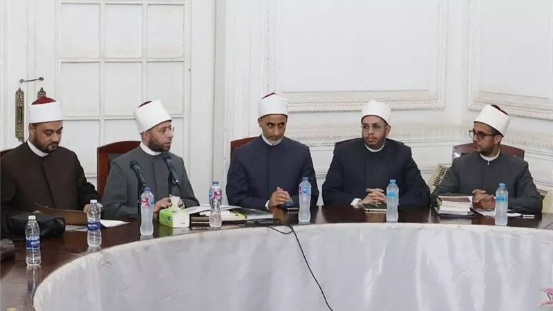 وزير الأوقاف يكرم الفائزين بدوري الأئمة النجباء في موسميه الأول والثاني