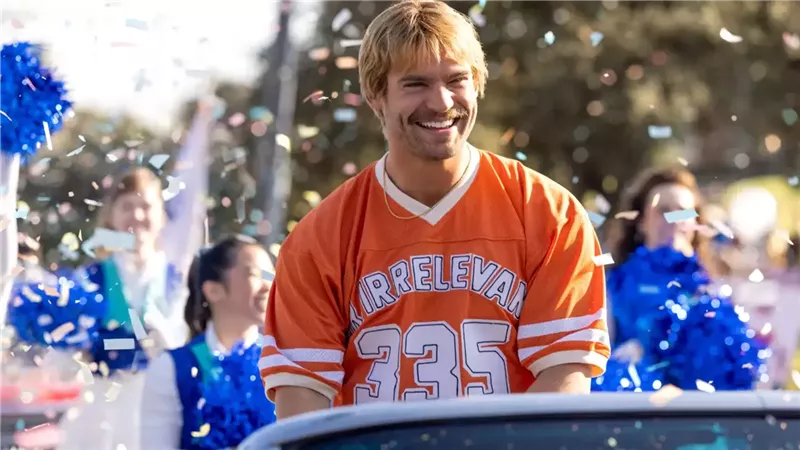 «Mr. Irrelevant».. ديفيد كورنسويت يجسد قصة لاعب تحدى المستحيل