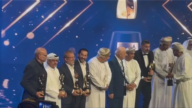تكريم ياسر جلال وأحمد حلمي وشريف منير في افتتاح مهرجان ظفار الدولي