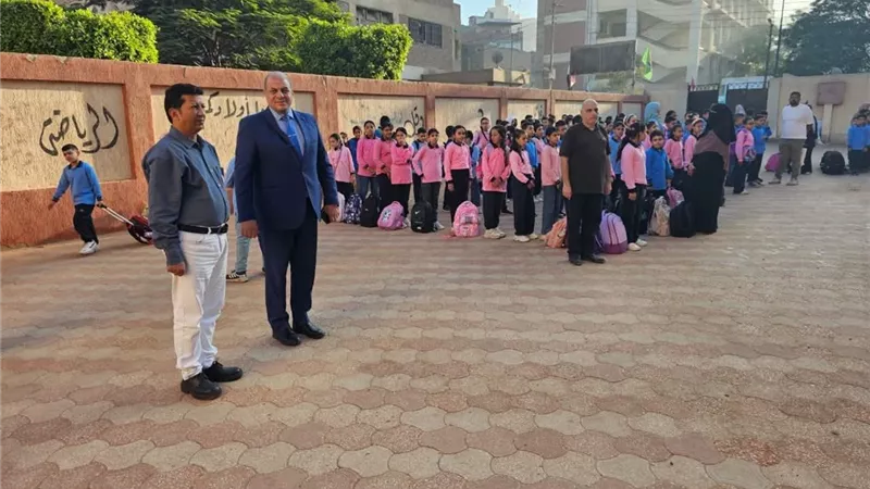 مدير تعليم المنوفية يشدد على تسجيل الغياب أولا بأول وإجراء التقييمات 