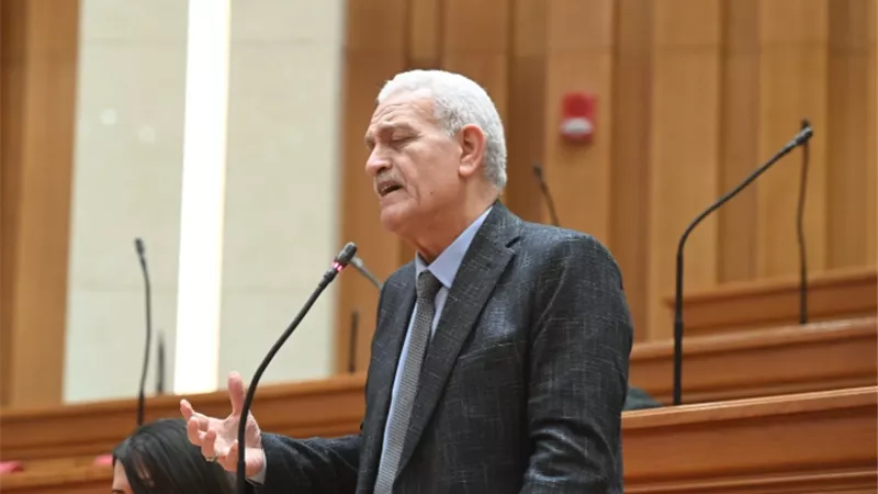 مغاوري: مصر تحتاج اقتصادًا إنتاجيًا.. والاستثمار العقاري وحده لا يكفي |خاص