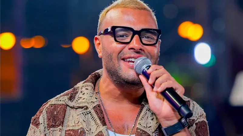 رامي صبري يعلن إلغاء أغنيته في فيلم ريد فلاج