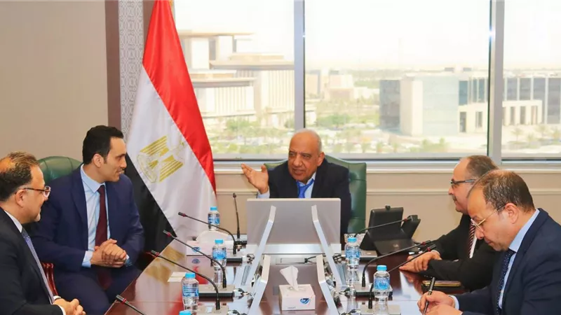 وزارة الكهرباء: التعاون مع شركة بلجيكية لتحلية مياه البحر 