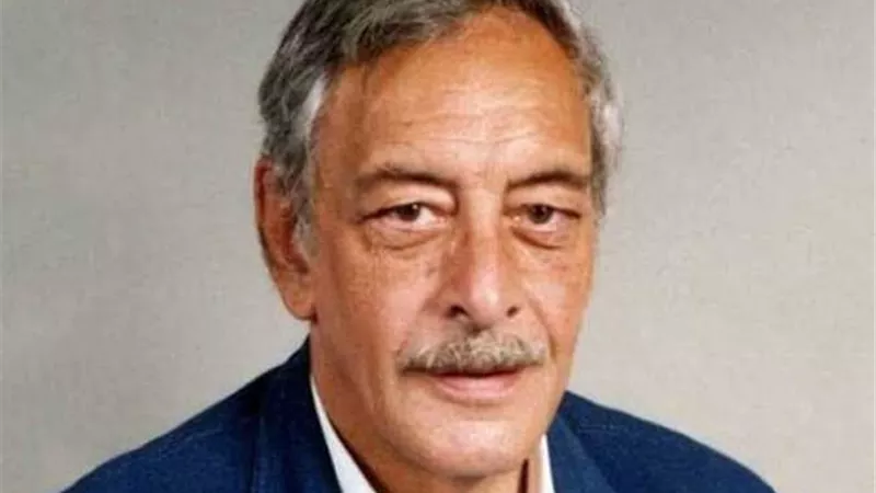 من «البهظ بيه» إلى وصيته الغامضة.. أسرار في حياة جميل راتب