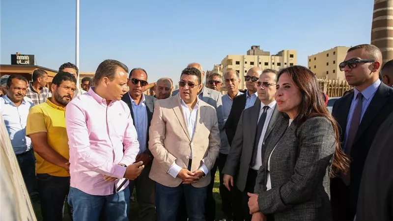 وزيرة الإسكان تتفقد أعمال التنمية ورفع الكفاءة بمنطقة «بيت الوطن» بالقاهرة