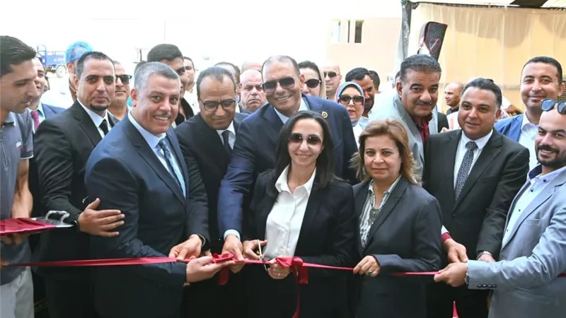 محافظ البحيرة تفتتح مصنع الشرقيون للبلاستيك بحوش عيسى بطاقة 125 طنًا شهريا