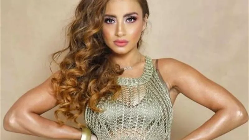 كارولينا كرم تطرح أحدث أغانيها «زهايمر» بعد نجاح «راجعين يا إسكندرية»