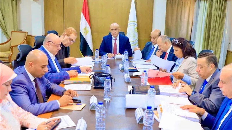 اعتماد دعم بنسبة 50% من مستحقات المعلمين من الخارج والمعاش لسد العجز