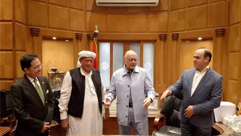رغم تجميد النشاط.. رئيس حزب الغد يلتقي أمين البحيرة ويبحث خطة العمل المقبل