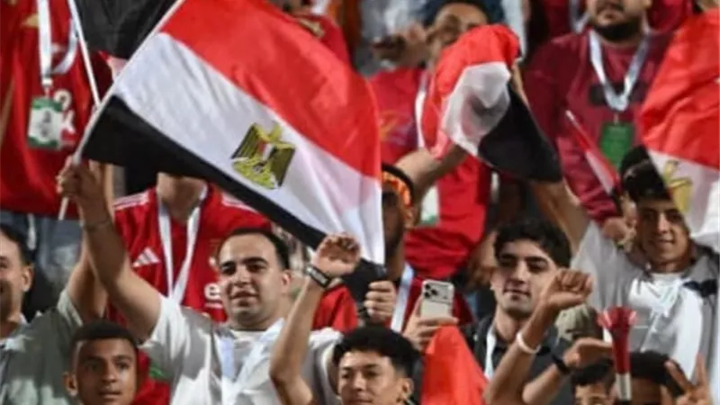 الأهلي: تصريحات المدير الفني للمنتخب غير مسؤولة 