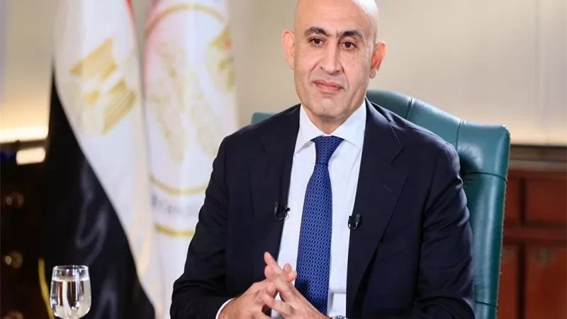 أزمة التقييمات الأسبوعية تتصاعد بالمدارس.. و«التعليم» تحسم موقف المرضى|خاص